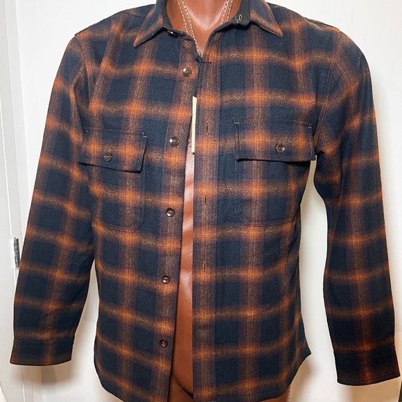 Banana Republic Other - Banana Republic Plaid Button-Up Shirt